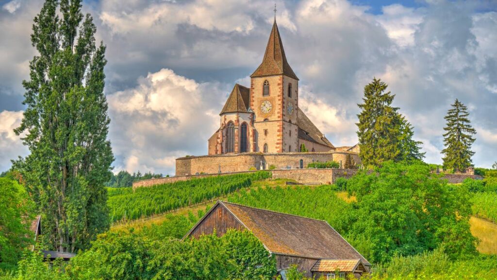 Cidades pequenas da Europa que parecem saídas de outro mundo e encantam quem visita