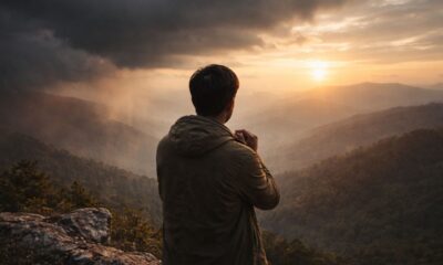 Salmos 112:7: “O seu coração está firme e não temerá más notícias”