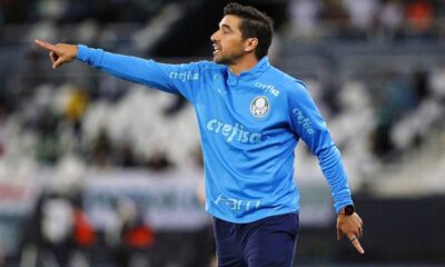 Abel Ferreira pode deixar o Palmeiras para assumir o comando de gigante inglês