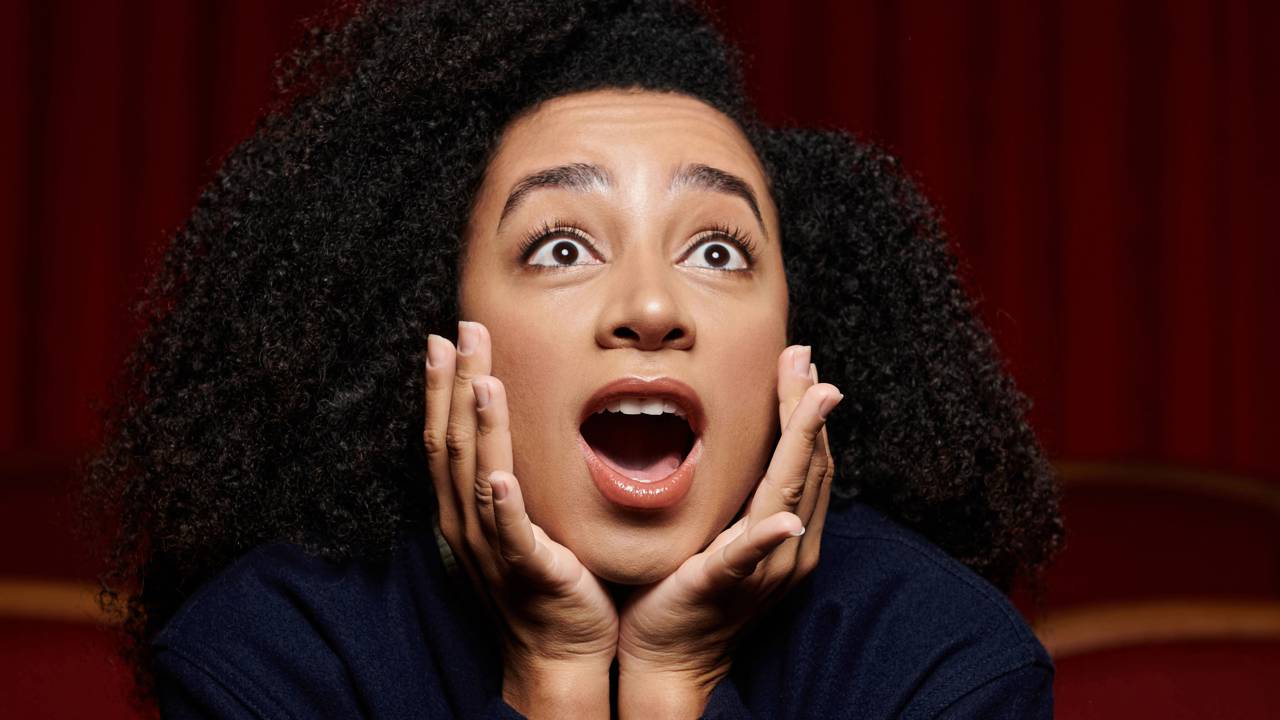 A série de suspense que está prendendo o público do primeiro ao último episódio com reviravoltas inesperadas