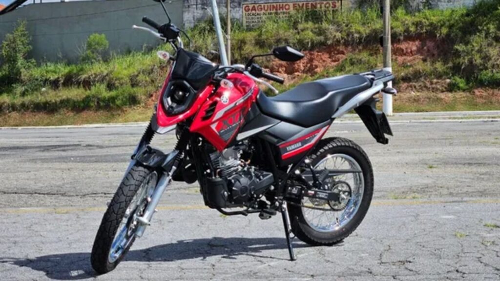 Yamaha Crosser 150 2026 tem consumo elevado, manutenção simples e foco no uso diário