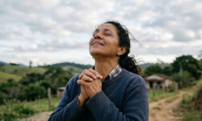 1 Pedro 5:7 mostra por que entregar a ansiedade a Deus pode trazer alívio ao coração