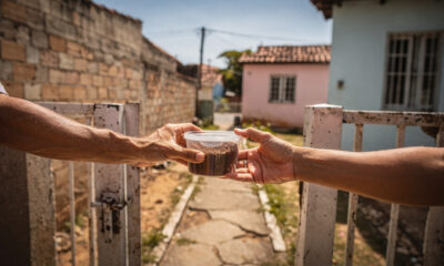 Pouca gente lembra, mas pedir café ou farinha ao vizinho já foi rotina