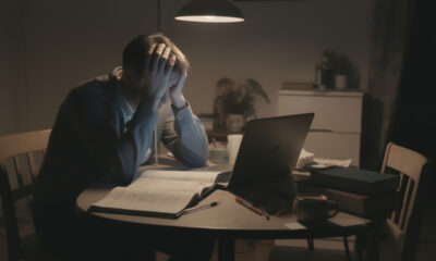 O que significa se sentir emocionalmente esgotado com facilidade, segundo a psicologia