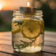 Aprenda a fazer a vela perfumada caseira que afasta os mosquitos e deixa a casa cheirosa