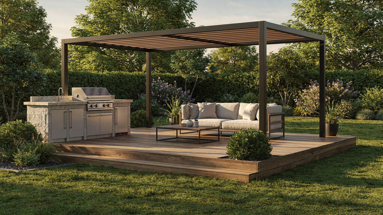 Empreiteiros pediram quase R$ 800 mil por este quintal e ele decidiu construir tudo sozinho