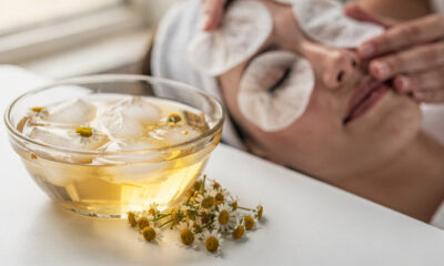 Aplique compressa de chá de camomila assim e mude seu visual logo ao acordar