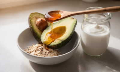 4 ingredientes naturais da cozinha que podem cuidar bem da sua pele sem complicar a rotina