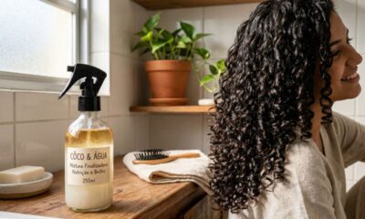 Como fazer o spray de óleo de coco que devolve a vida para cabelos cacheados
