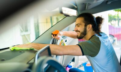 Como limpar o painel do carro e remover sujeira escondida nas ranhuras