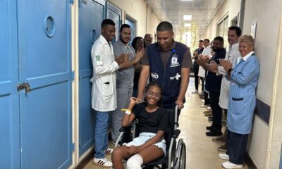 Após 20 dias, menina baleada em Zona Oeste deixa hospital recuperada: “Dias de angústia”