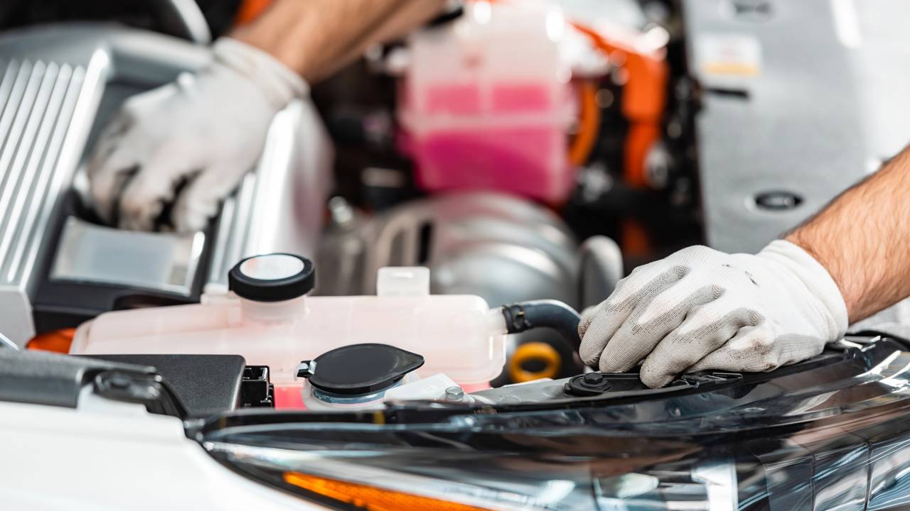 Sinais ocultos no motor de carro que indicam desgaste e custos futuros