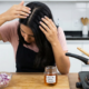 Óleo de cebola para queda de cabelo: como usar sem irritar o couro cabeludo