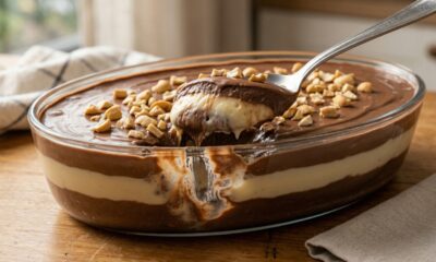 Misture leite condensado, leite e chocolate e faça um ovo de Páscoa na travessa super cremoso e geladinho