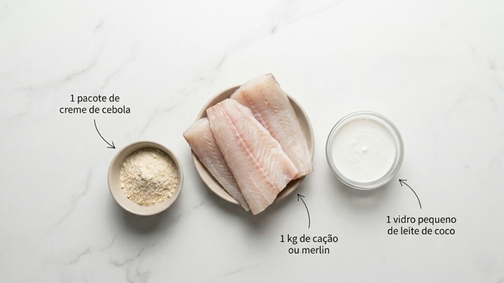 Esse peixe ao leite de coco leva apenas 3 ingredientes e fica macio e suculento