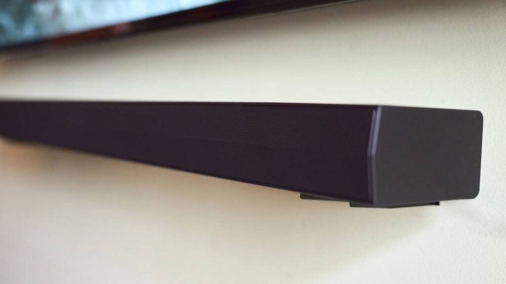 Soundbar melhora o som da TV de verdade ou a diferença é pequena?