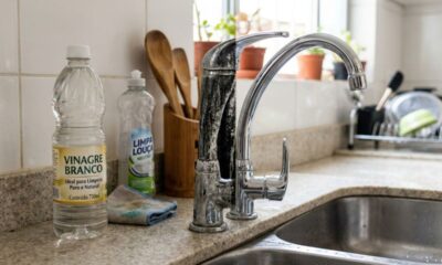 Mistura poderosa com vinagre branco remove crostas de sujeira que nenhum outro produto limpa