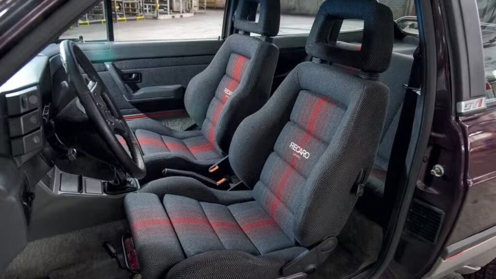 Gol GTI 1994 chega a R$ 500 mil e vira rival inesperado de SUVs de luxo atuais