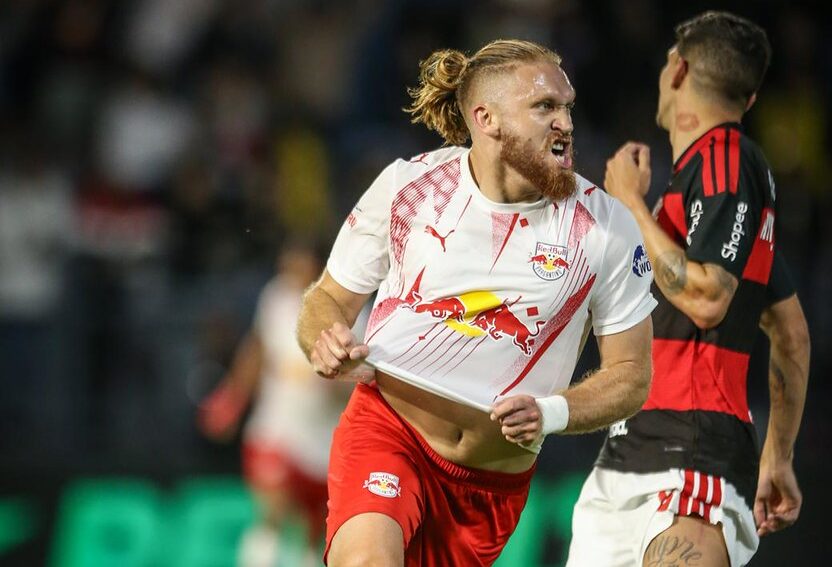 Bragantino x Flamengo - Isidro Pitta