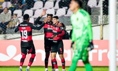 Flamengo vence o Cusco fora de casa e larga na frente no grupo A da Libertadores