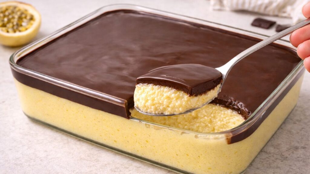 Mousse de maracujá perfeita com chocolate com preparo fácil e resultado de sobremesa profissional