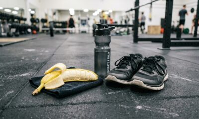 Comer banana antes do treino realmente aumenta a energia ou é só um hábito comum entre quem treina