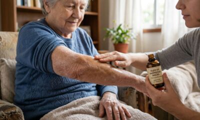 Recupere a pele dos cotovelos e joelhos de idosos com este óleo natural poderoso