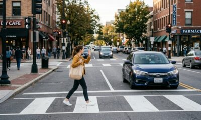 O que significa acenar para agradecer aos carros ao atravessar a rua segundo a psicologia