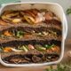Transforme restos de cozinha em adubo poderoso e faça suas plantas crescerem com mais força