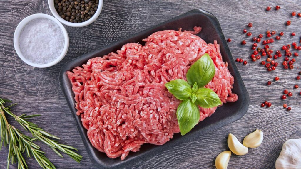 Receita prática de carne moída usa apenas 1 panela e trás um sabor intenso em minutos