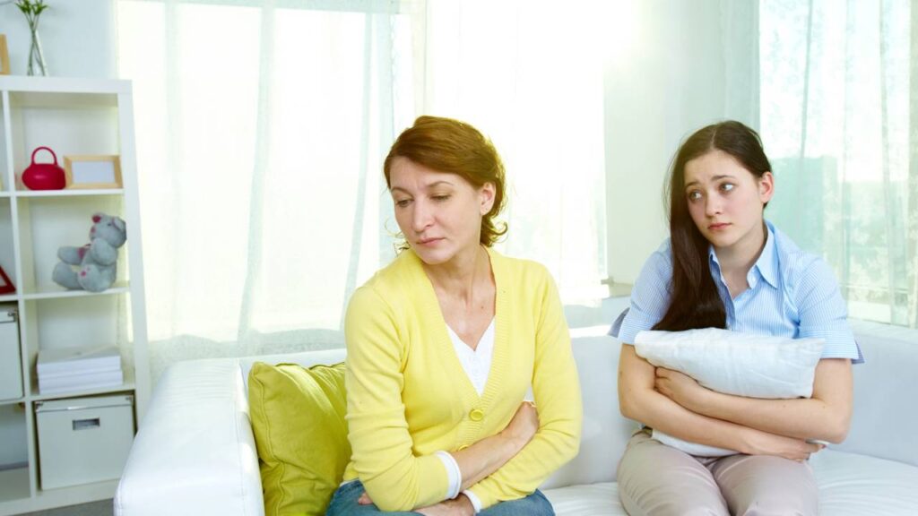 Pedir desculpas o tempo todo não é educado; é aceitar que você é um incômodo por natureza