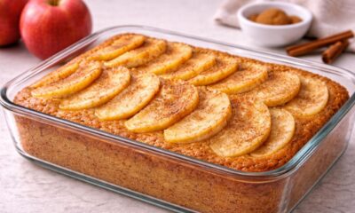 Receita de bolo de maçã sem farinha, açúcar ou gordura com preparo simples e resultado surpreendente