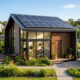 A casa pequena que foi projetada para gastar quase nada de energia e surpreende no resultado