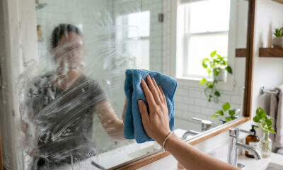 Seu espelho pode estar ficando manchado por causa de um erro simples na limpeza que muita gente repete