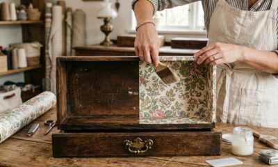 7 maneiras criativas de reaproveitar papel de parede antigo na decoração da casa