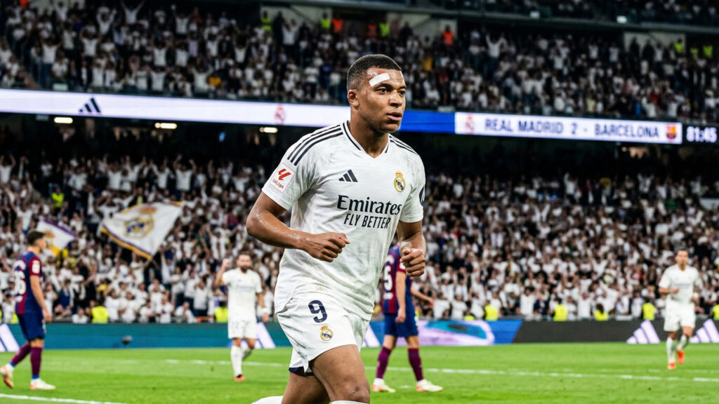 Mbappé treinou normalmente após lesão e deve atuar contra o Bayern