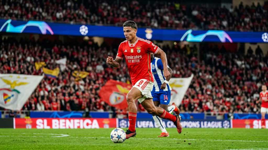 Benfica aceita negociar Richard Ríos com o Manchester United e estabelece valor acima de R$ 200 milhões