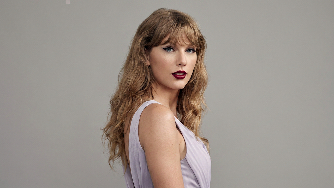 Taylor Swift: “Nunca deixe ninguém dizer quem você deve ser.”