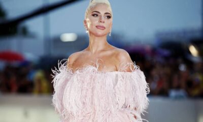 Frase do dia de Lady Gaga: “Algumas mulheres escolhem seguir os homens, e algumas mulheres escolhem seguir seus sonhos. Se você está se perguntando qual caminho seguir, lembre-se de que sua carreira nunca vai acordar e dizer que não te ama mais.”