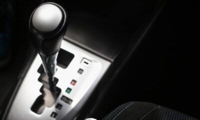 Trancos no câmbio automático podem ser causados por fluido velho ou baixo