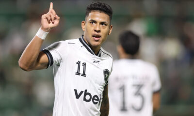 Matheus Martins, atacante do Botafogo