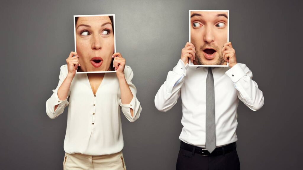 Esse comportamento pode refletir sobrecarga mental: o que a psicologia diz sobre mudar de humor rapidamente