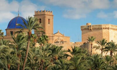 200 mil palmeiras, 9 km de praias e 2 títulos da UNESCO fazem deste vilarejo uma joia escondida na Europa