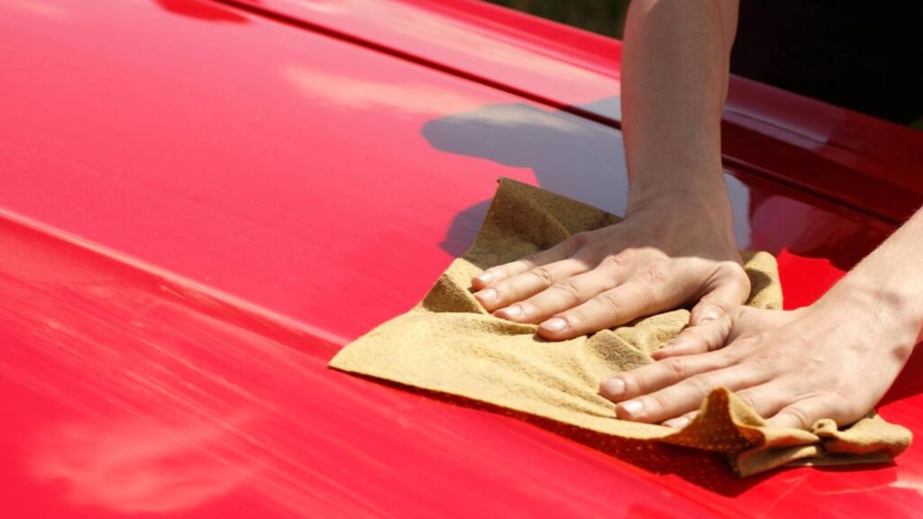 Esse método simples de secagem automotiva reduz tempo e protege a pintura