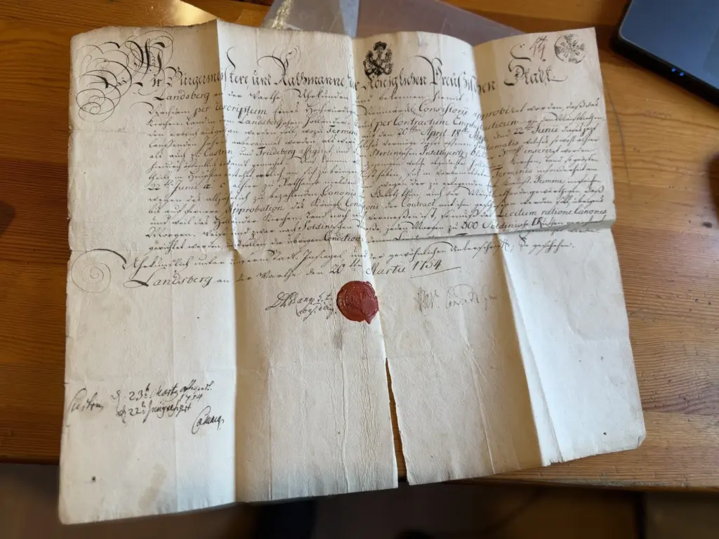 Polícia recupera documento raro de 1754 desaparecido de arquivos históricos