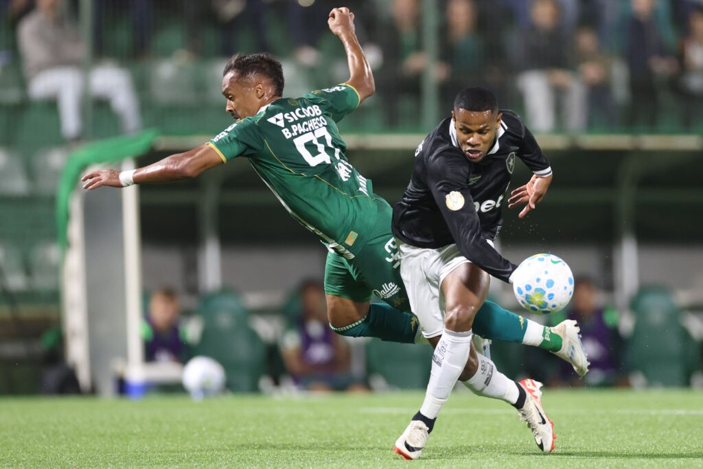 Botafogo perde para a Chapecoense e é eliminado da Copa do Brasil ...