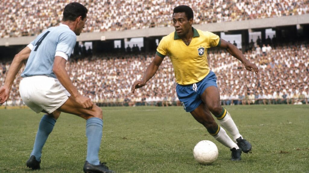 O estilo imprevisível de Garrincha transformava cada jogada em espetáculo popular