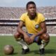 Mané Garrincha virou lenda pelo drible genial, pela alegria em campo e pelo protagonismo na Seleção Brasileira