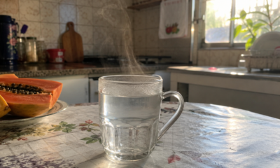 Água morna pela manhã: o hábito simples que pode mudar seu começo de dia