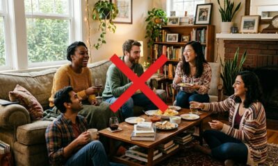 O hábito de receber amigos em casa está sumindo e isso revela muito sobre nossa vida atual